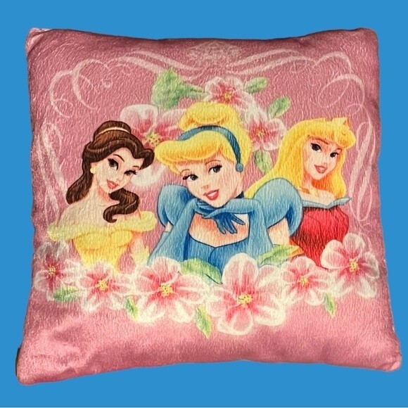 DISNEY PRINCESS 2008 EDITION GIRLS SLEEPING BAG & PILLOW CINDERELLA AURORA BELLE - Picture 6 of 9